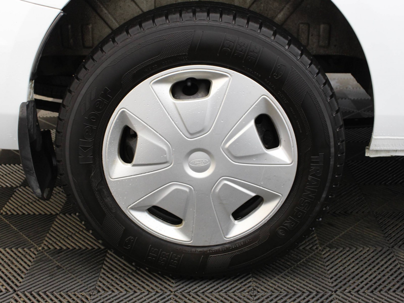 FORD - TRANSIT CUSTOM FOURGON - #183040 - 15