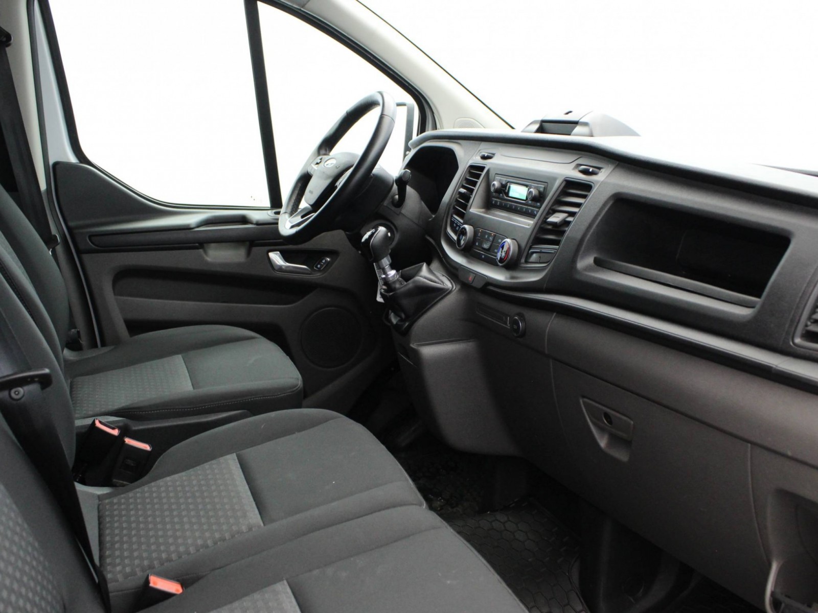 FORD - TRANSIT CUSTOM FOURGON - #183040 - 30