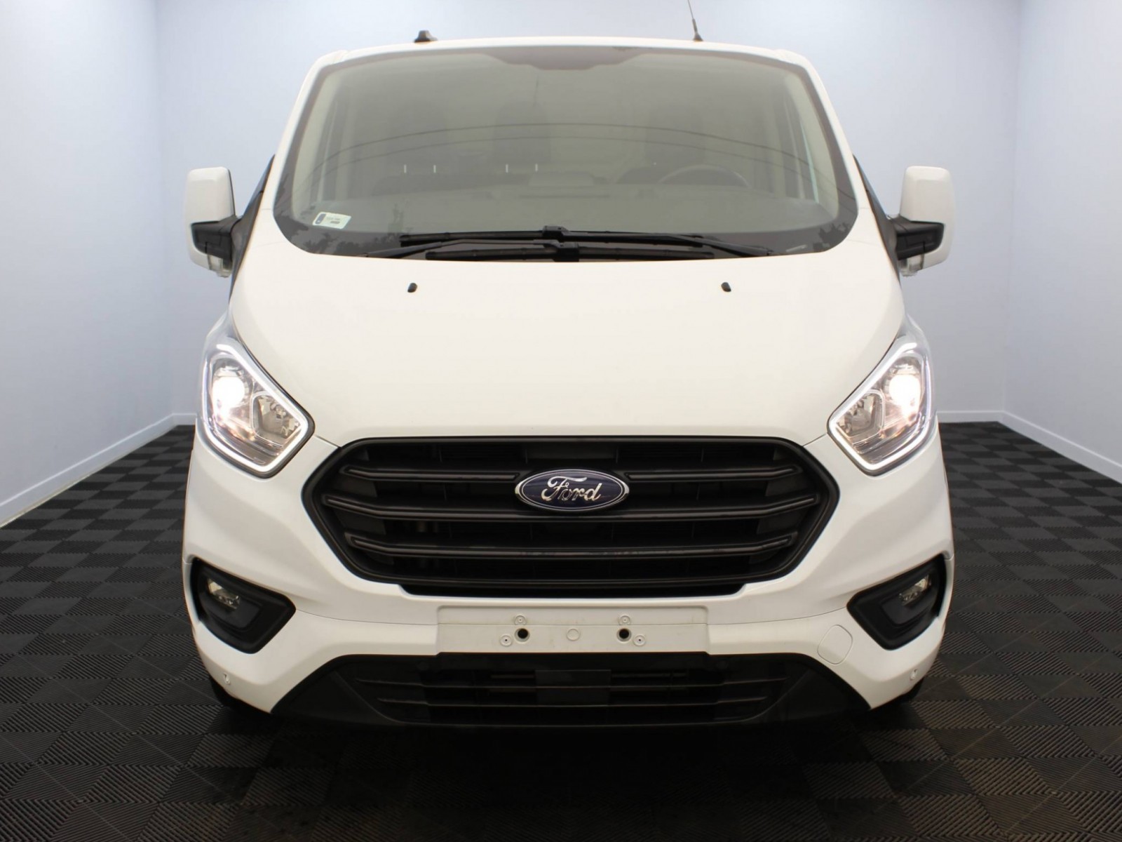 FORD - TRANSIT CUSTOM FOURGON - #183040 - 20
