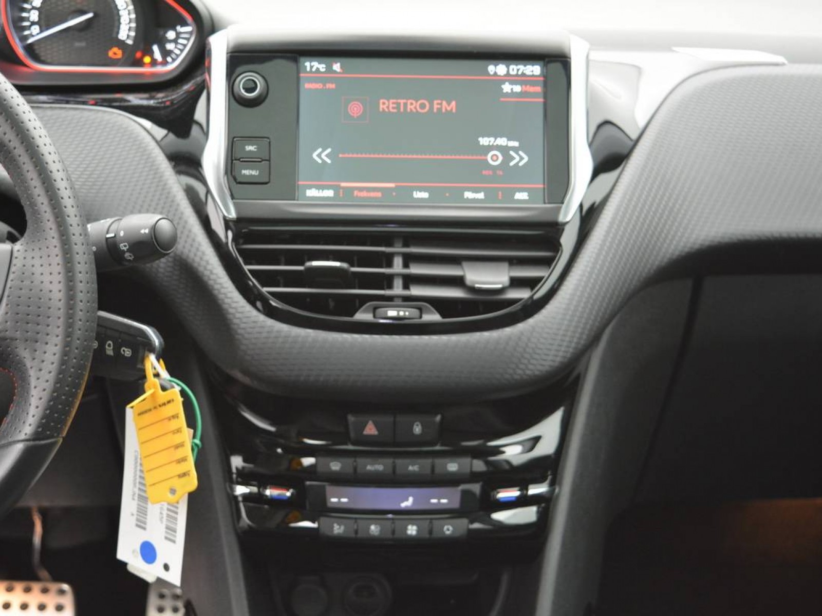 PEUGEOT - 2008 - #183008 - 11