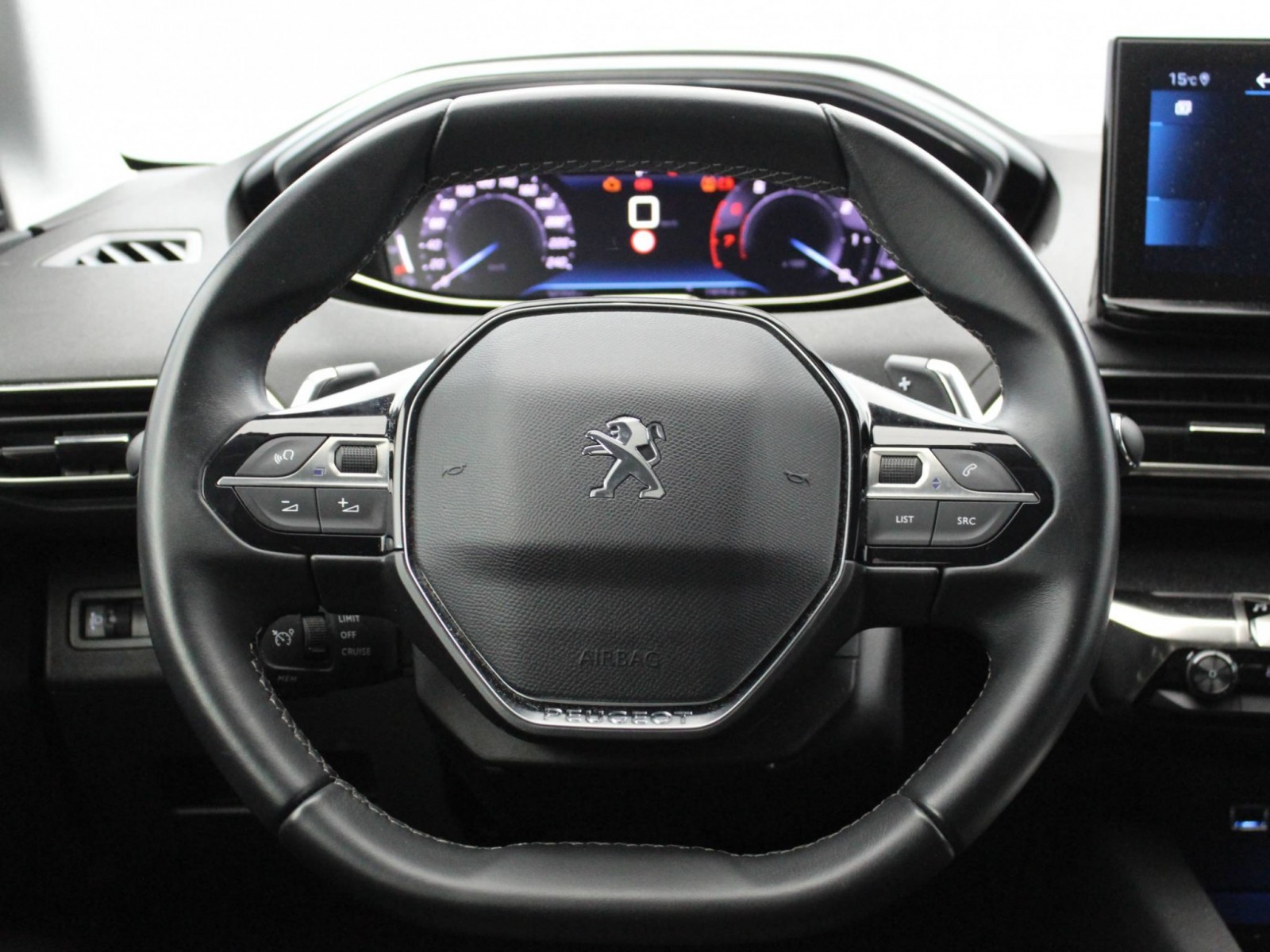 PEUGEOT - 3008 - #182332 - 25