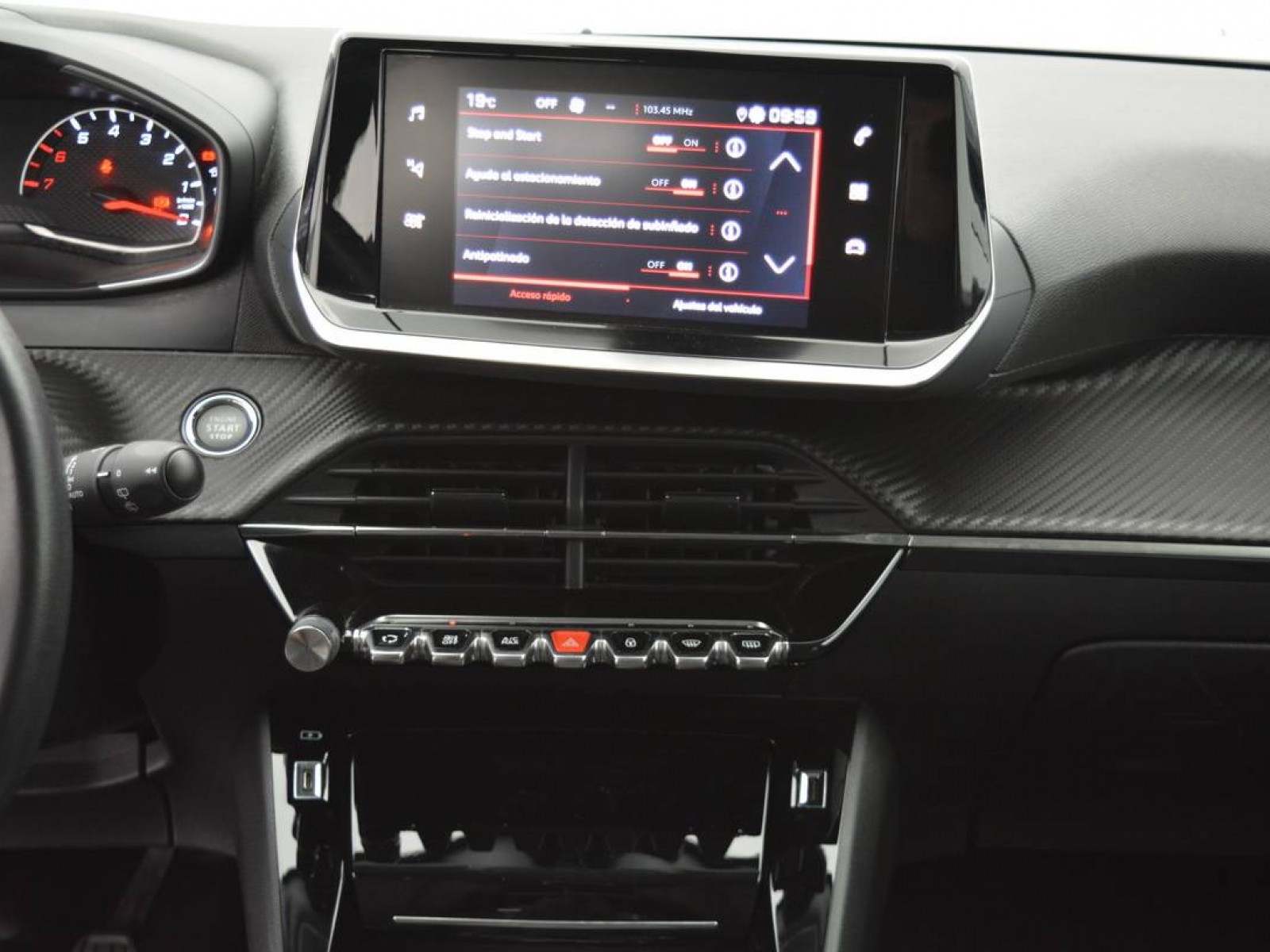 PEUGEOT - 2008 - #182723 - 11