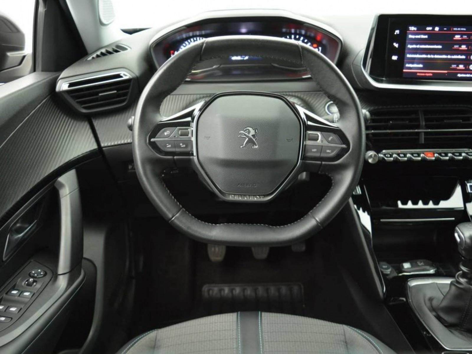 PEUGEOT - 2008 - #182723 - 24