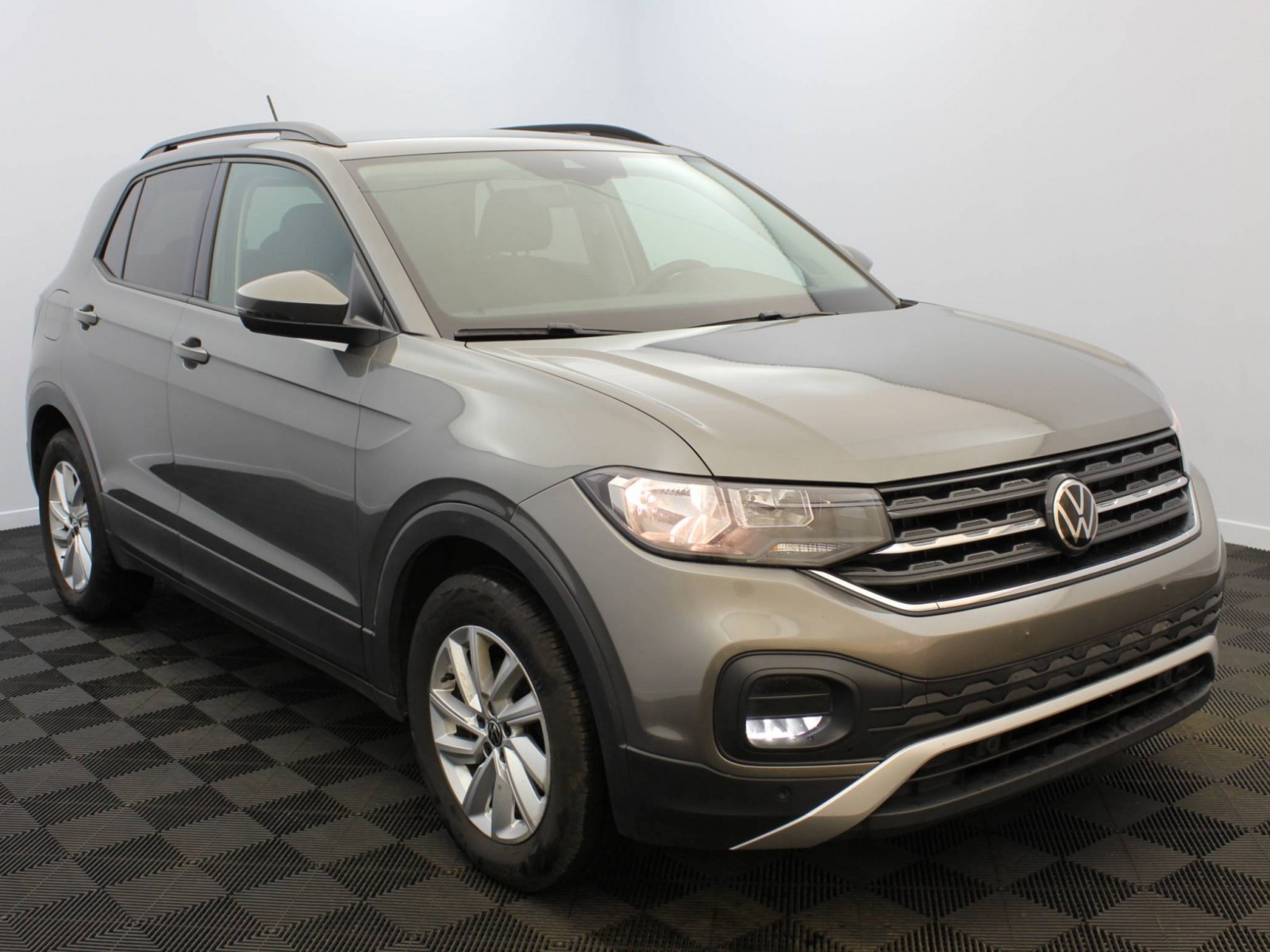 VOLKSWAGEN - T-CROSS - #182785 - 16