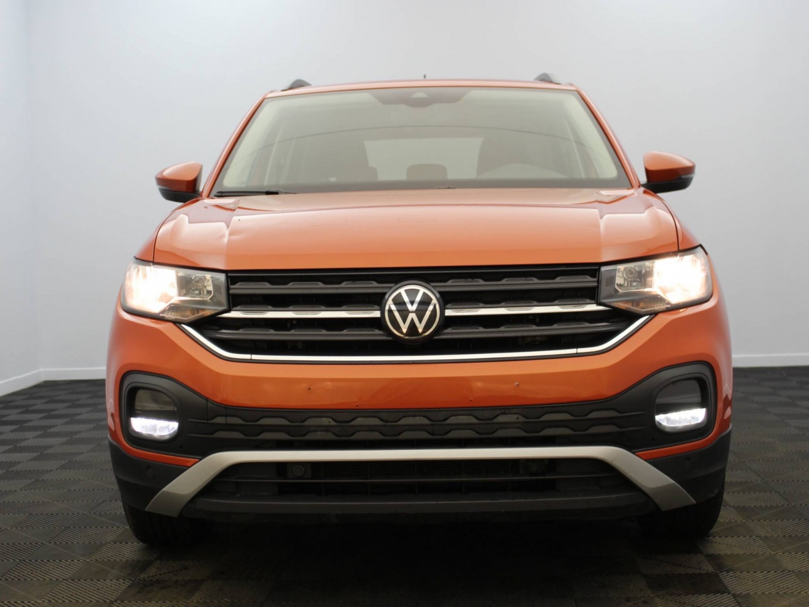 VOLKSWAGEN - T-CROSS - #182787 - 19