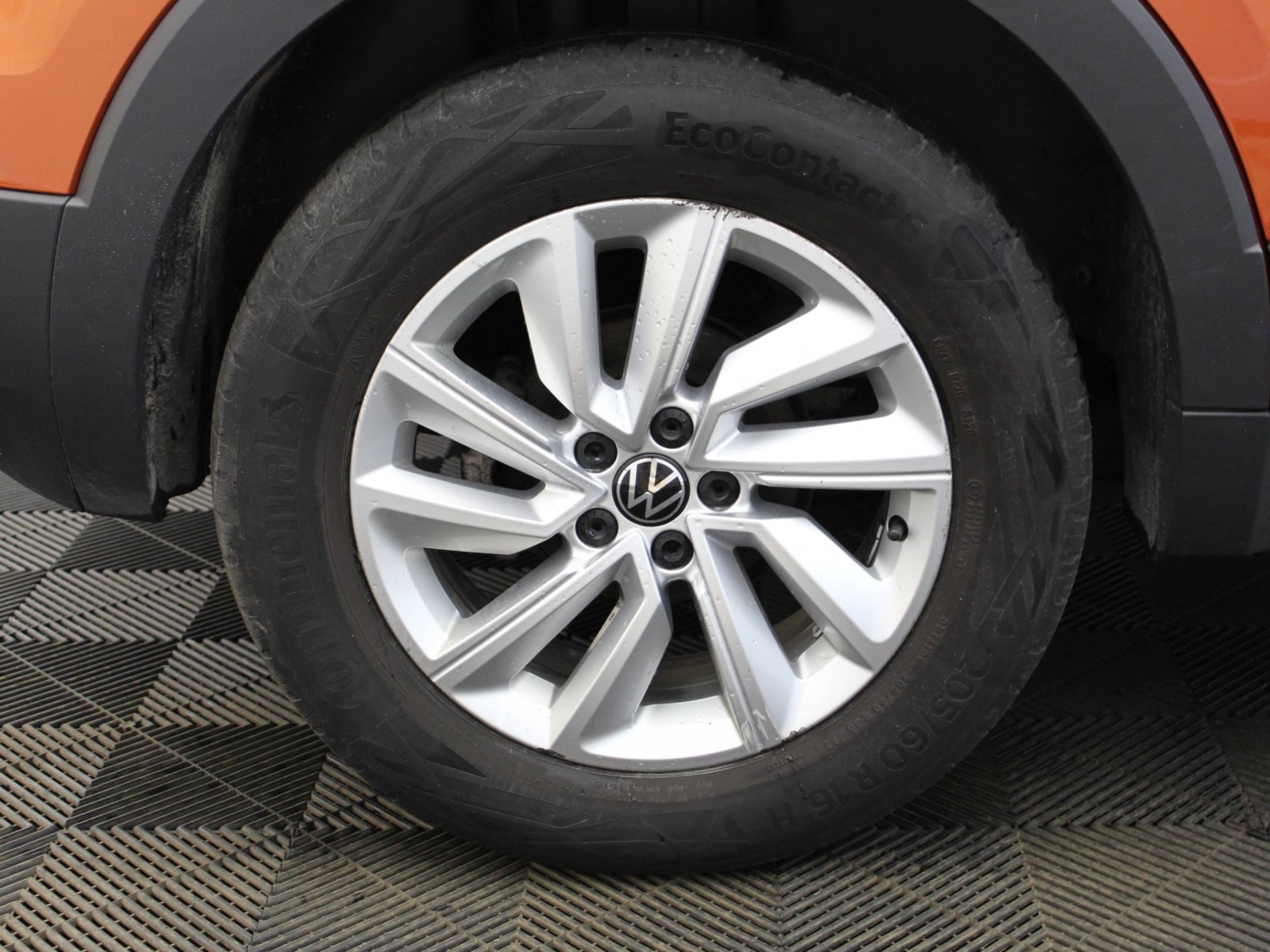 VOLKSWAGEN - T-CROSS - #182787 - 6