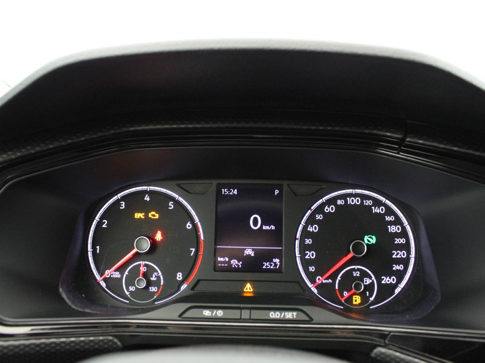 VOLKSWAGEN - T-CROSS - #182787 - 12