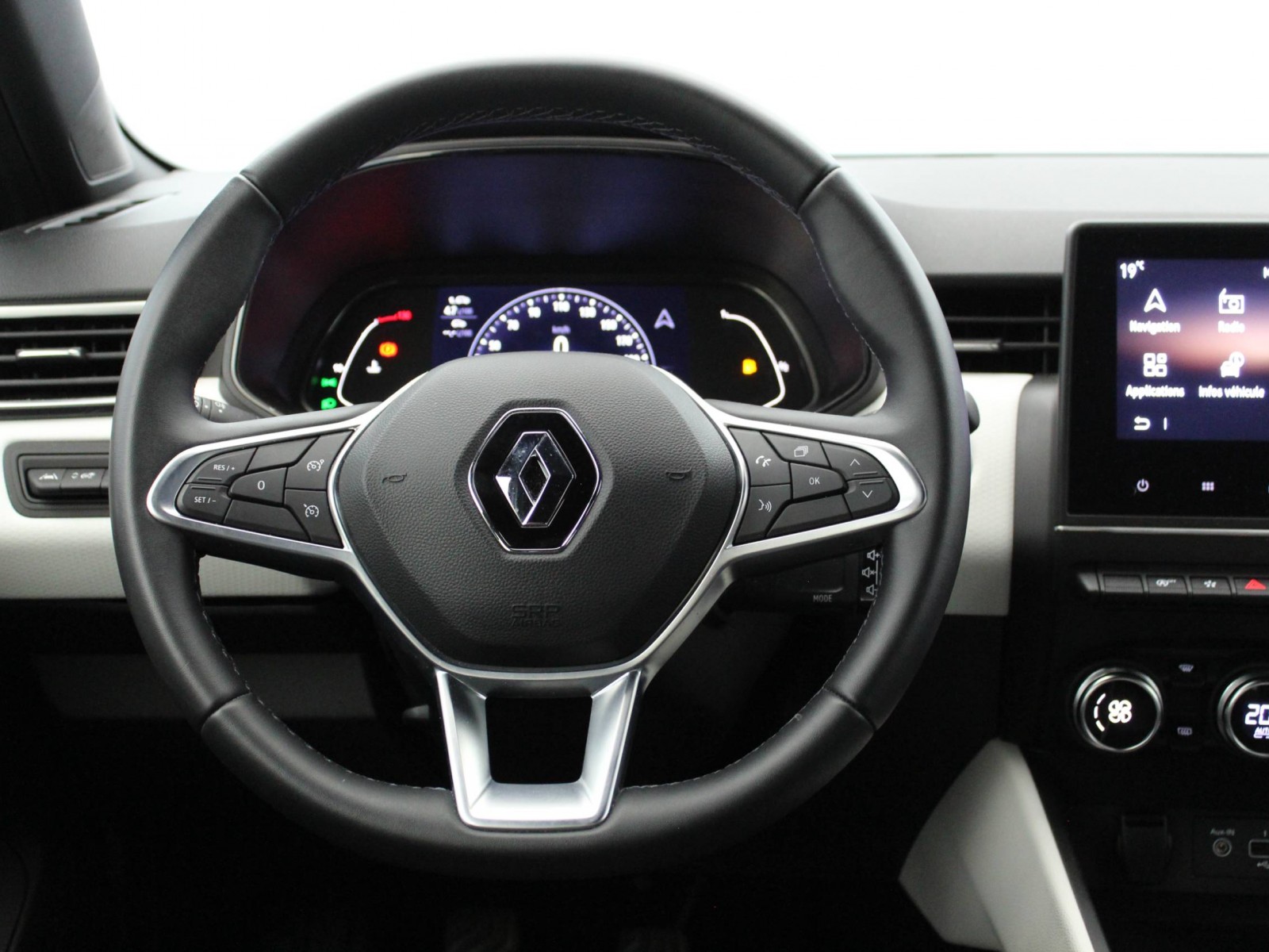 RENAULT - CLIO V - #183083 - 10