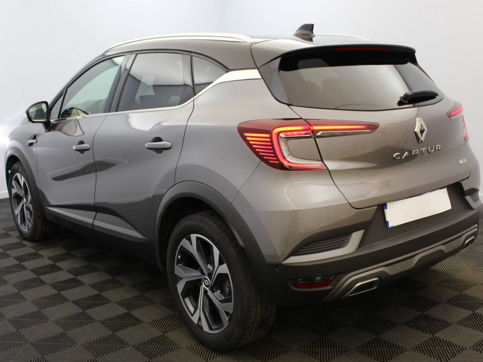 RENAULT - CAPTUR - #182996 - 19