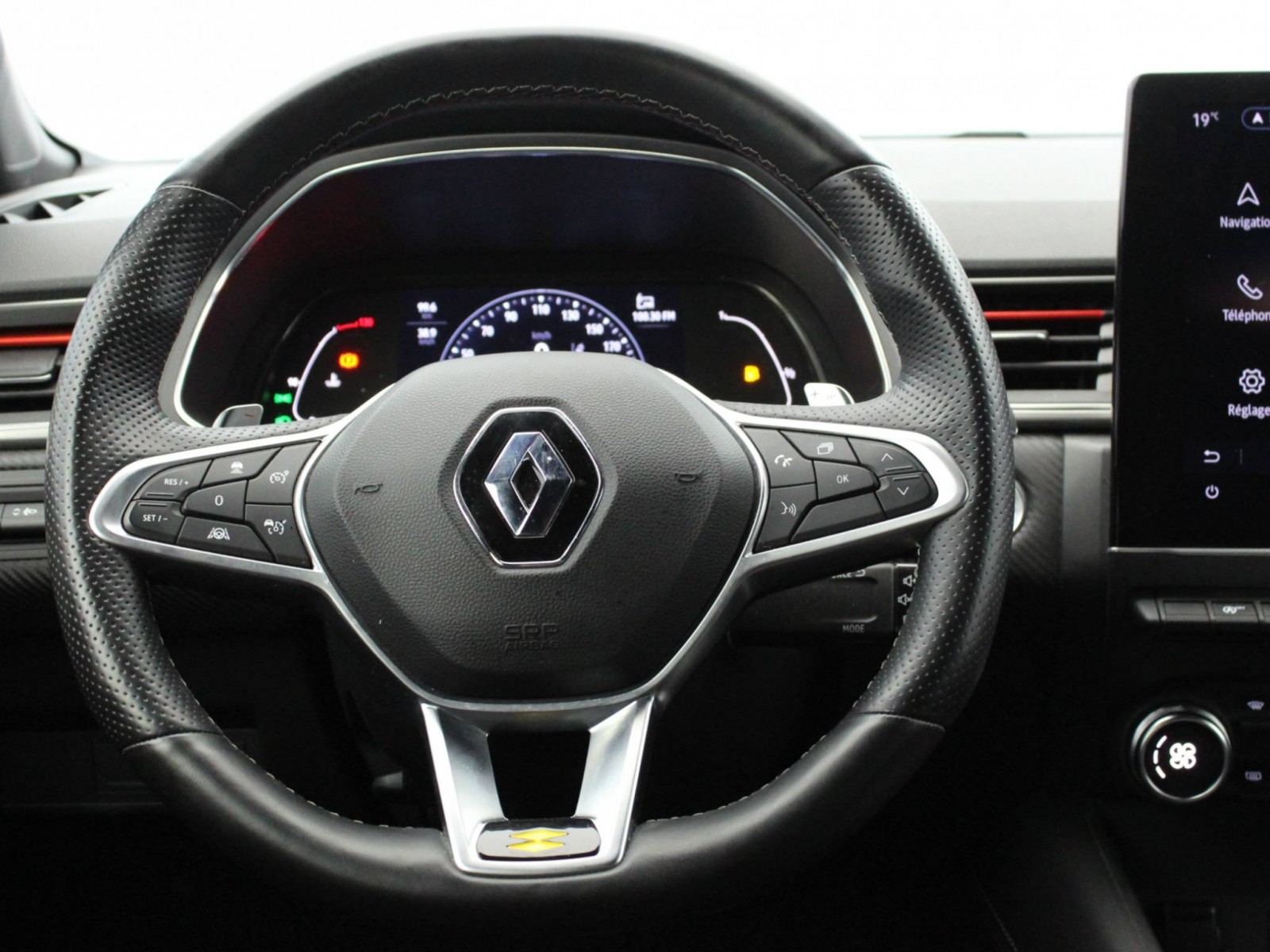 RENAULT - CAPTUR - #182996 - 25