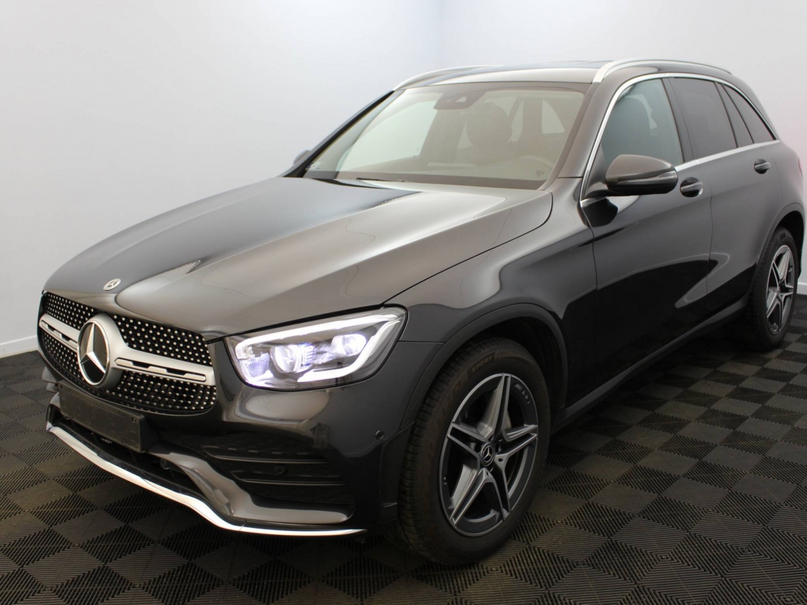 MERCEDES - GLC - #183114 - 15