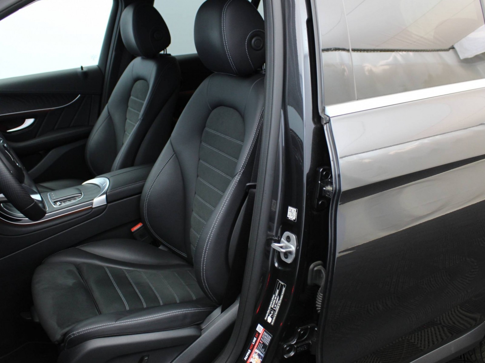 MERCEDES - GLC - #183114 - 22