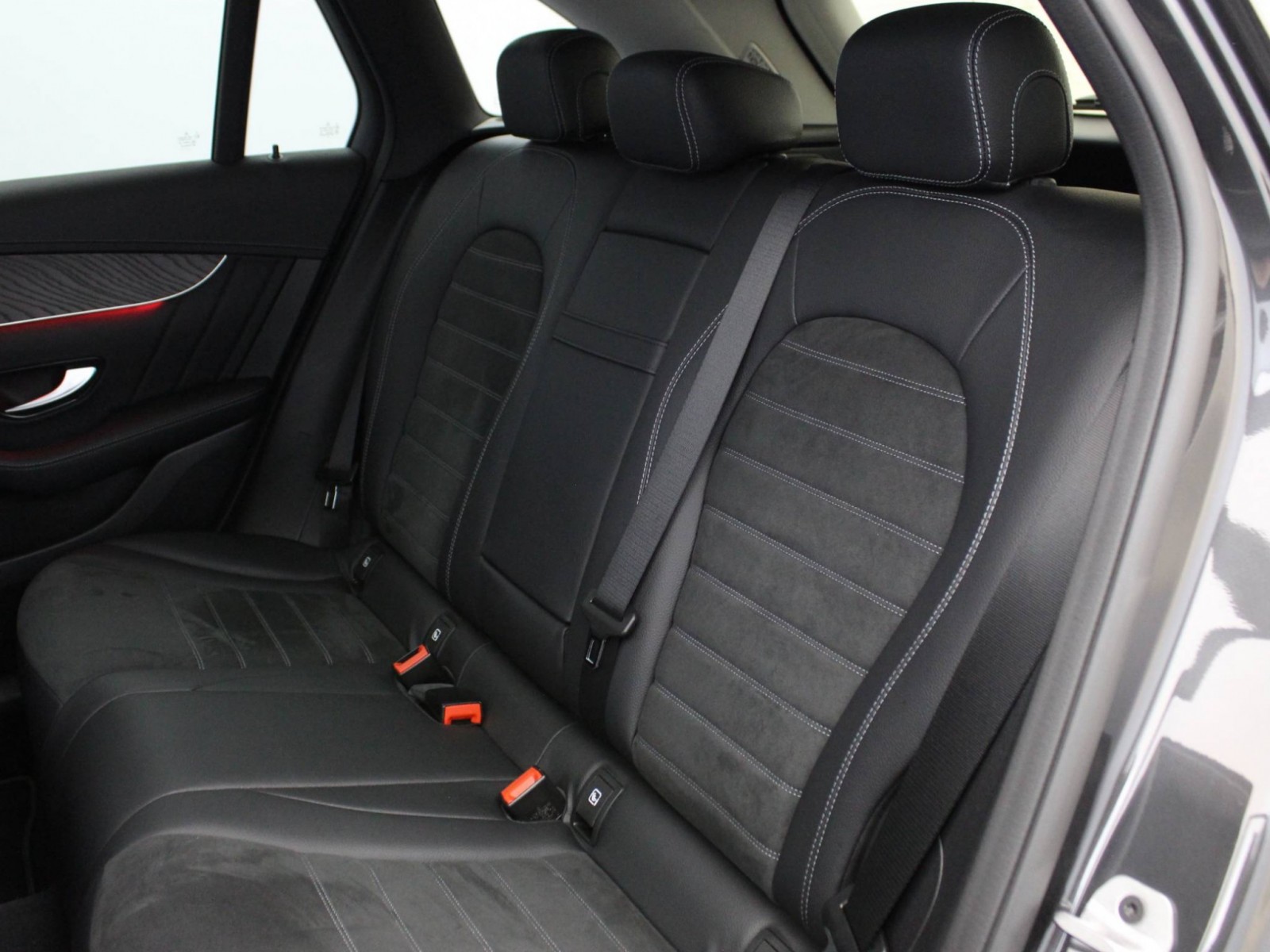 MERCEDES - GLC - #183114 - 23