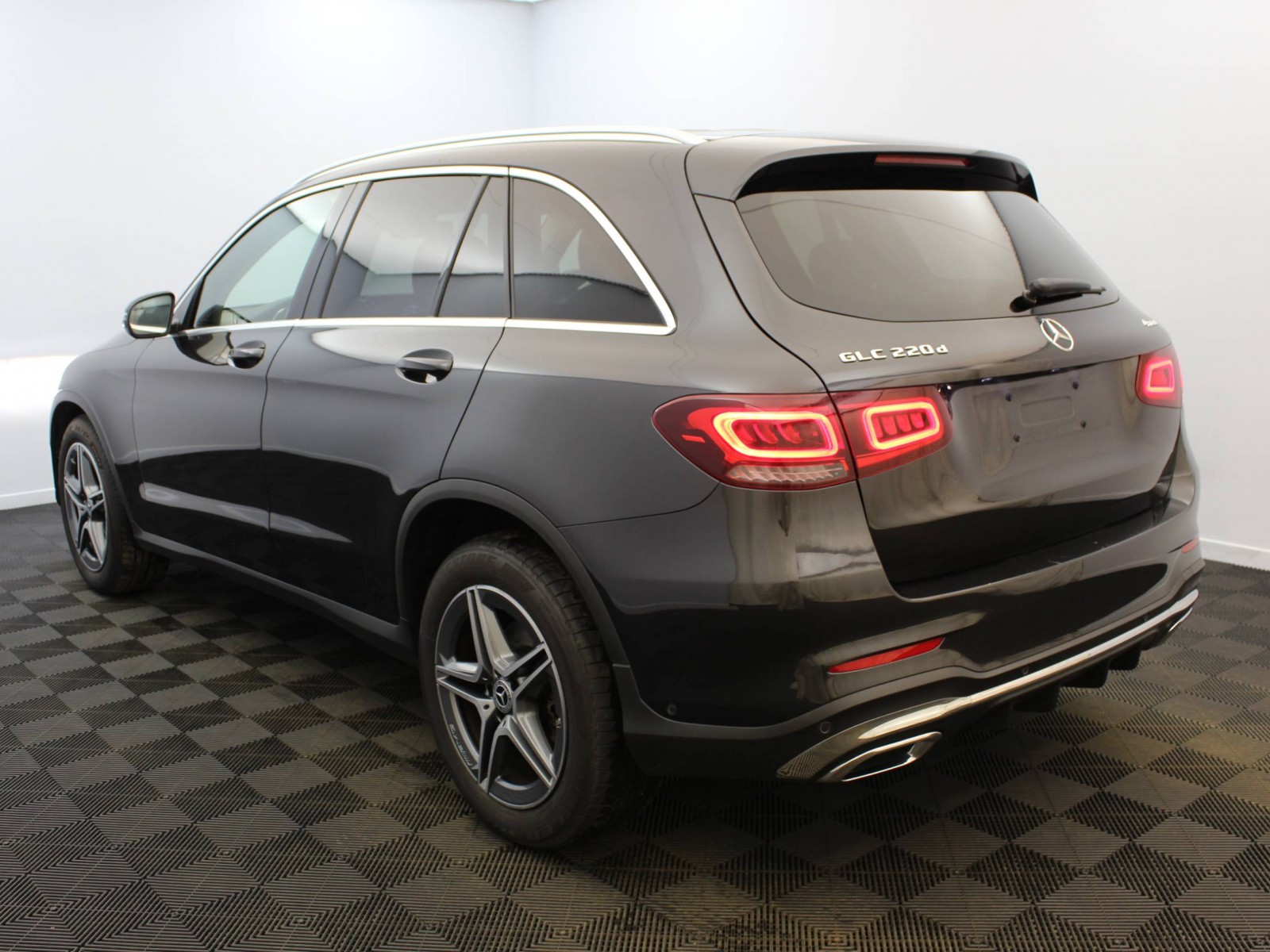 MERCEDES - GLC - #183114 - 2
