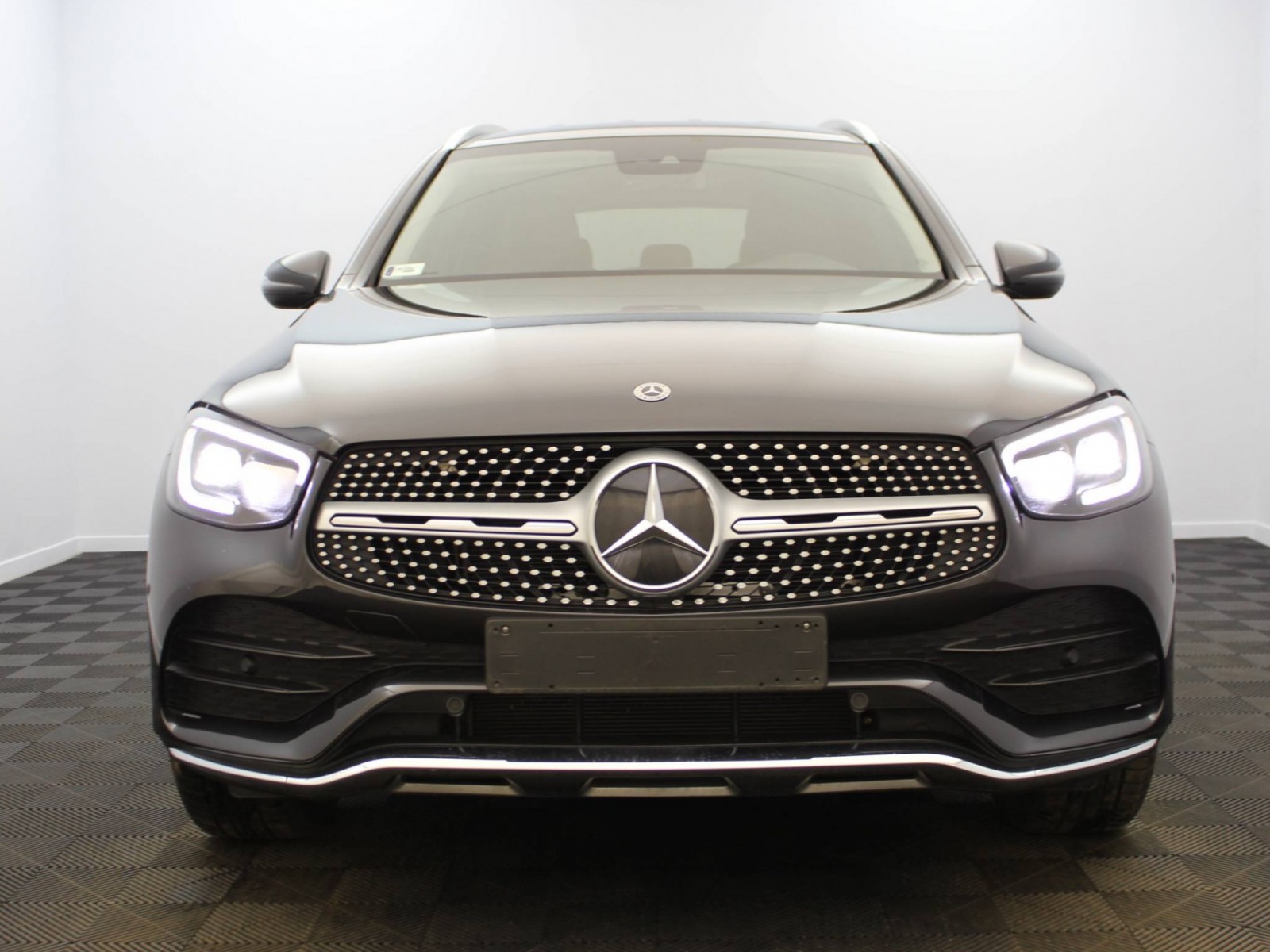 MERCEDES - GLC - #183114 - 19