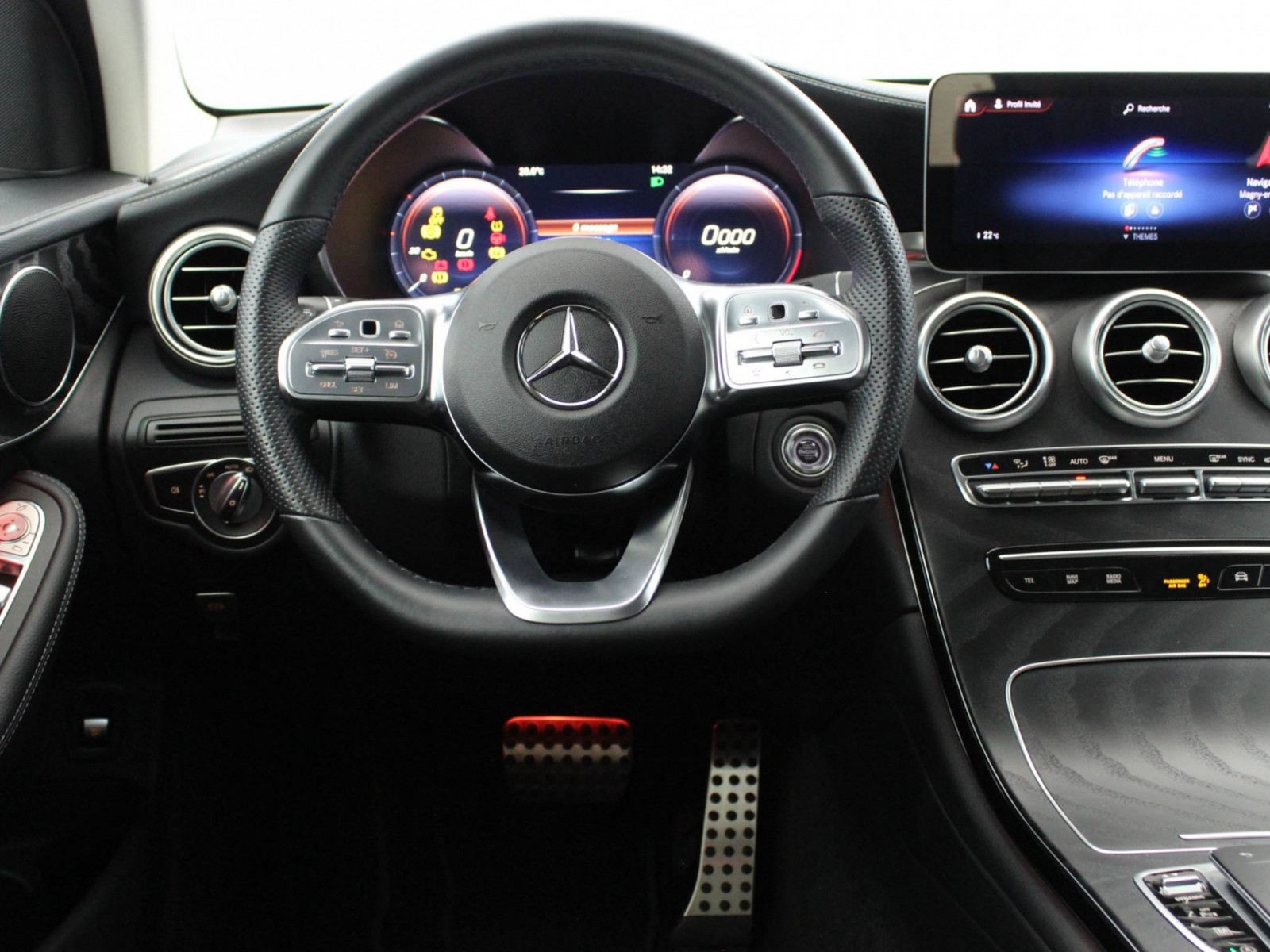 MERCEDES - GLC - #183114 - 24