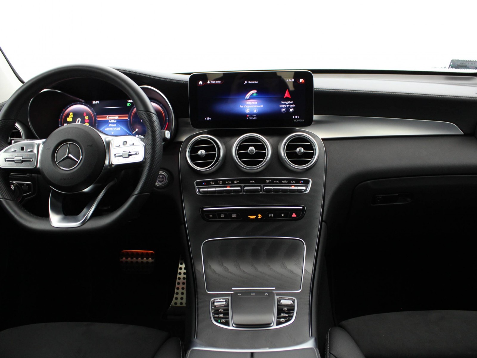 MERCEDES - GLC - #183114 - 14