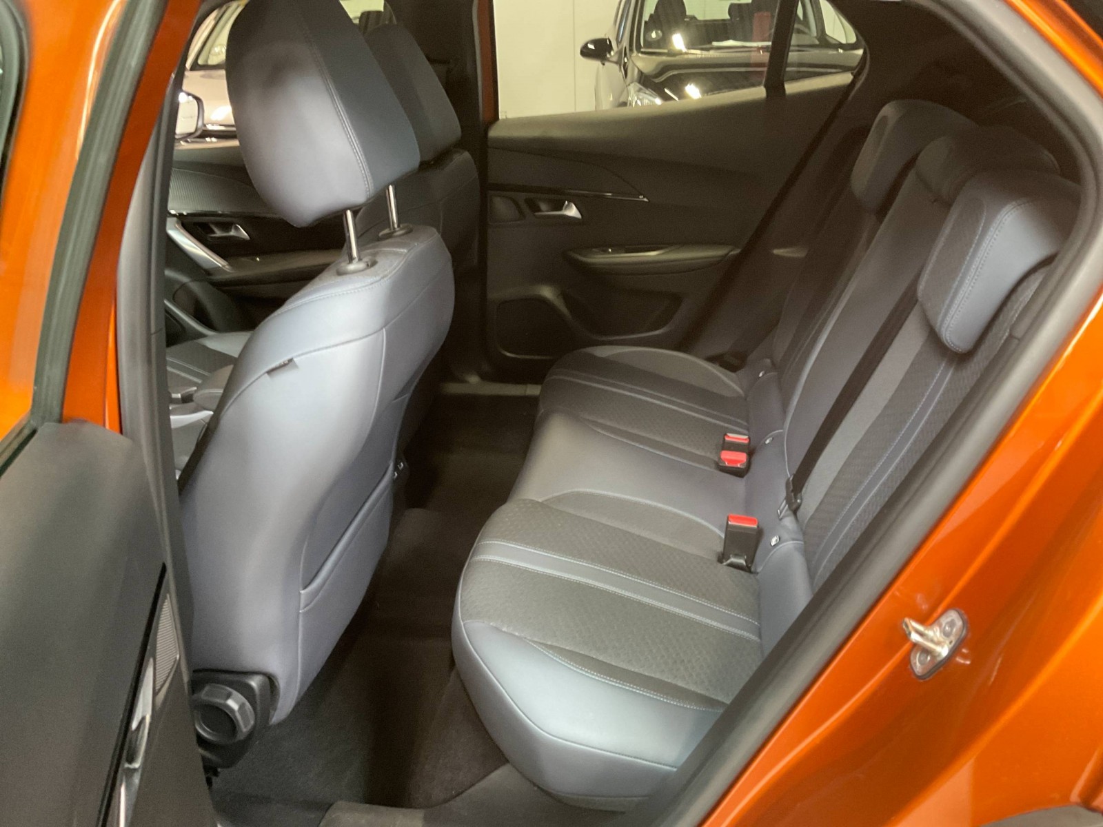 PEUGEOT - 2008 - #183735 - 7