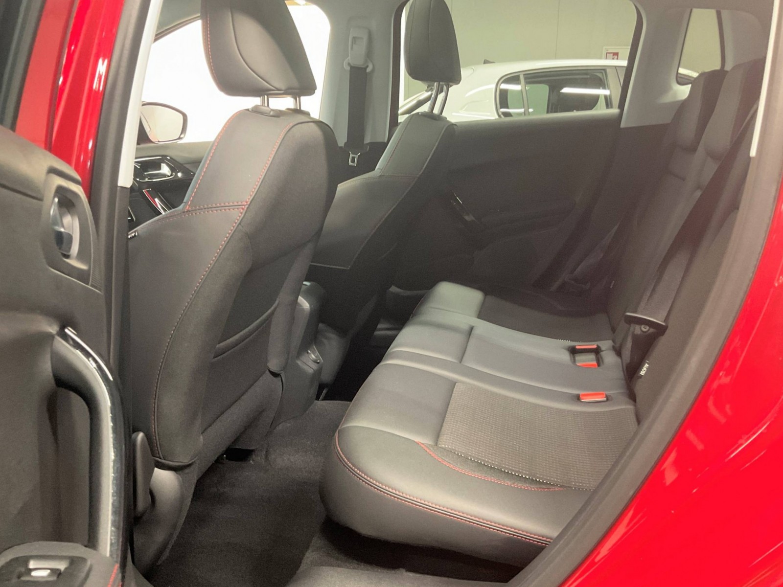 PEUGEOT - 2008 - #183734 - 18