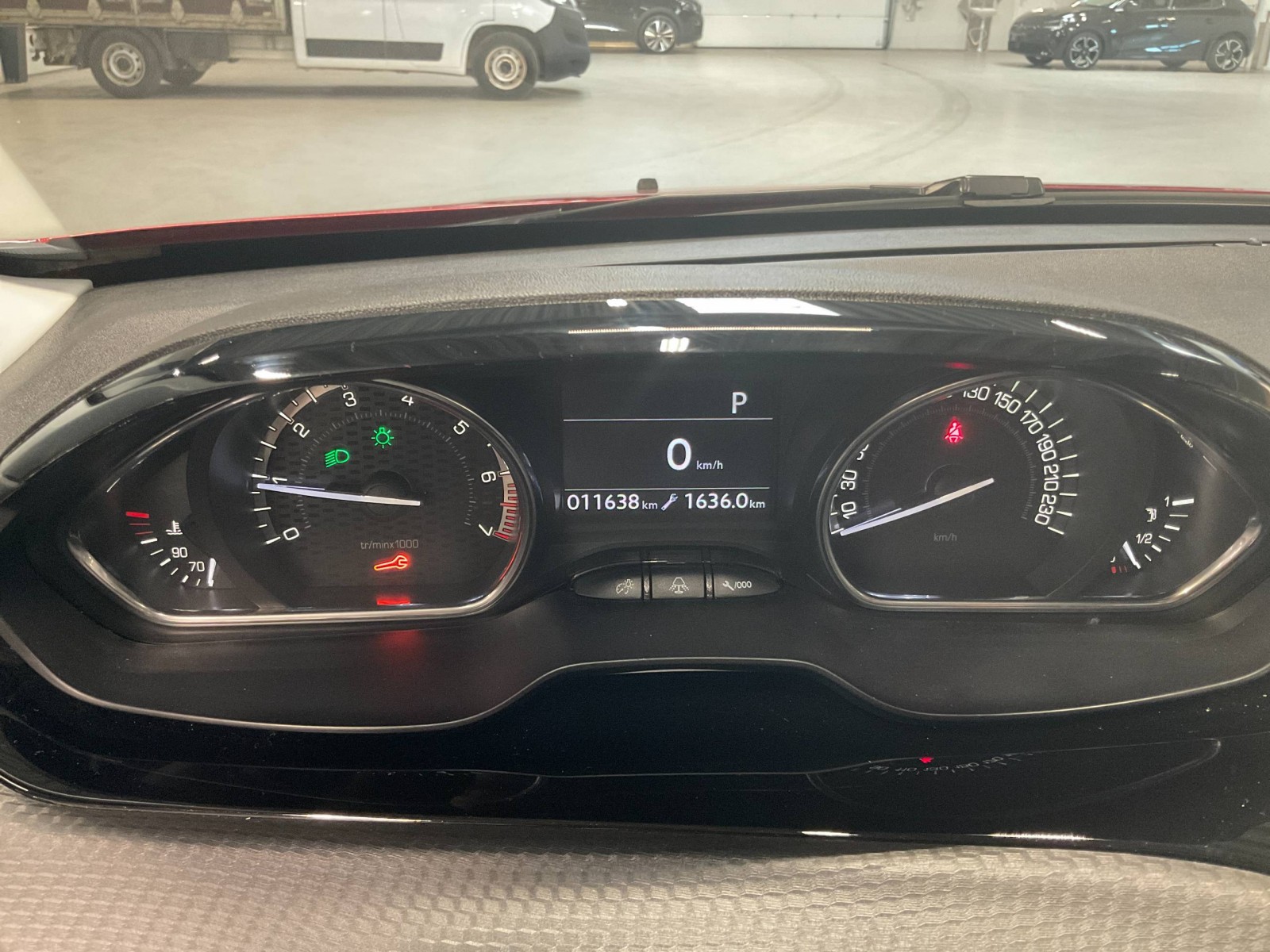 PEUGEOT - 2008 - #183734 - 8