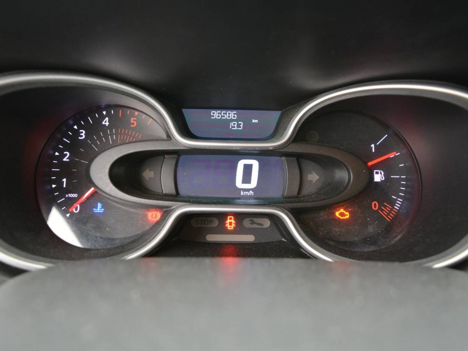 RENAULT - TRAFIC FOURGON - #183391 - 12