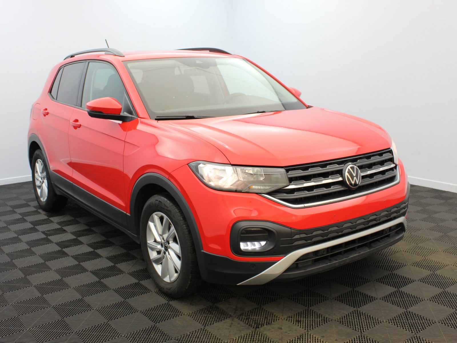 VOLKSWAGEN - T-CROSS - #182788 - 1