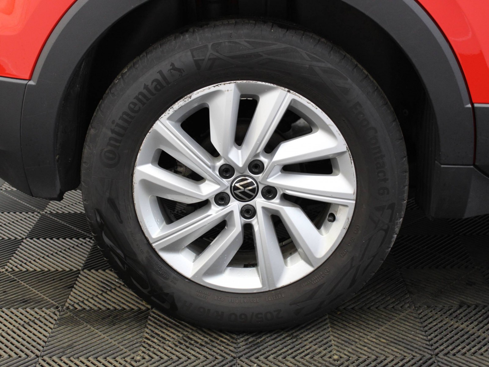 VOLKSWAGEN - T-CROSS - #182788 - 6