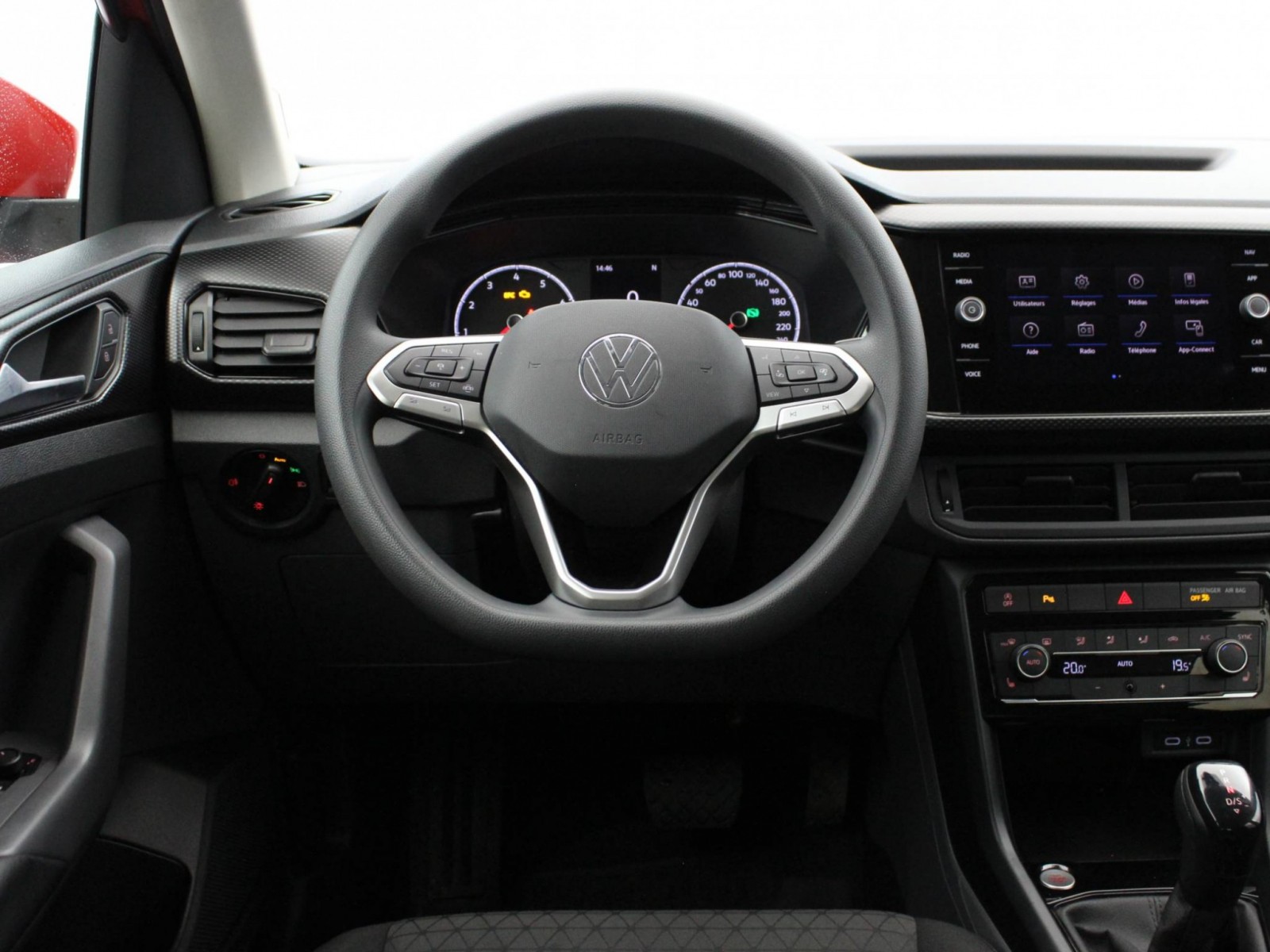 VOLKSWAGEN - T-CROSS - #182788 - 24
