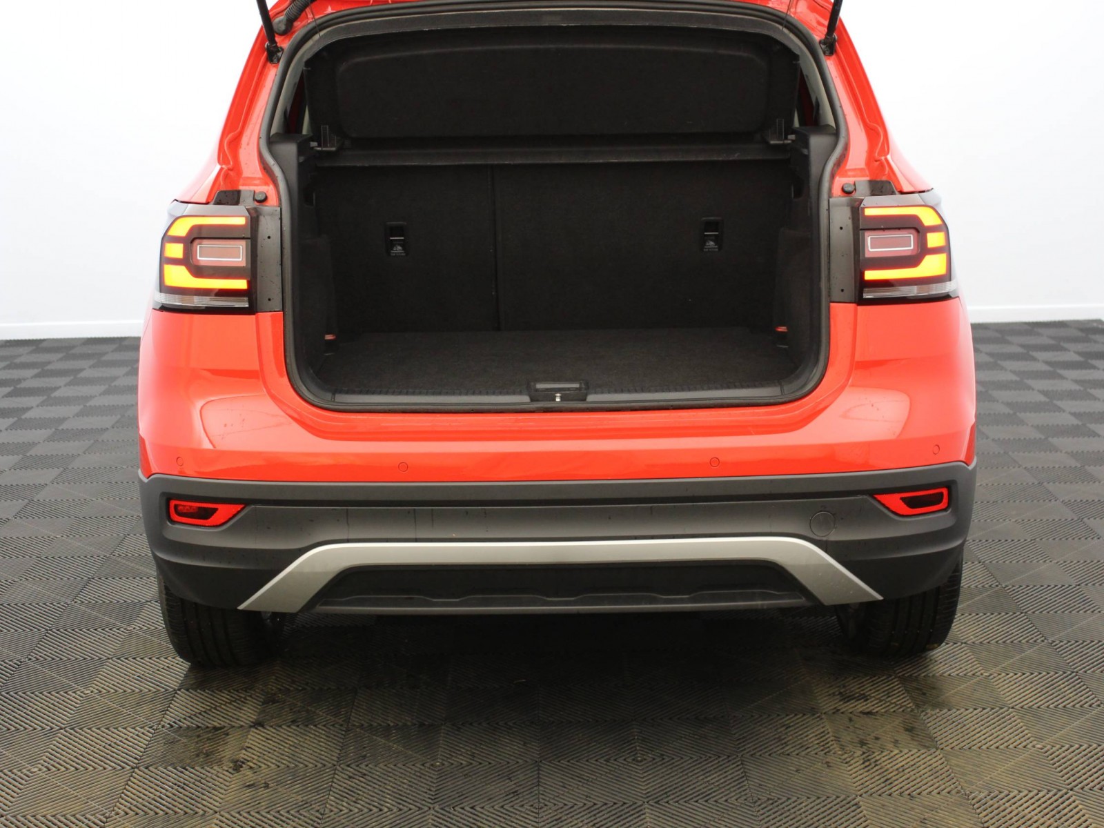 VOLKSWAGEN - T-CROSS - #182788 - 13