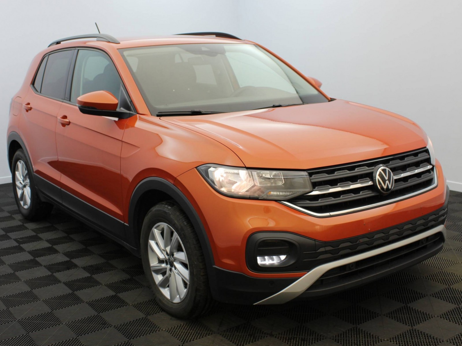 VOLKSWAGEN - T-CROSS - #182786 - 16