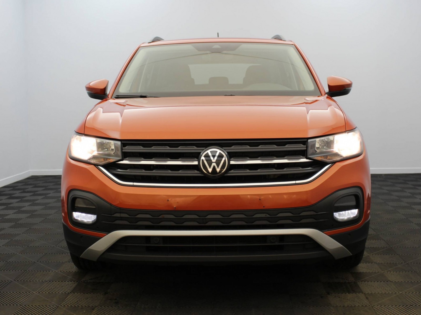 VOLKSWAGEN - T-CROSS - #182786 - 19