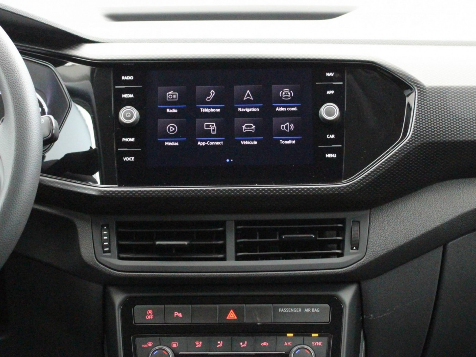VOLKSWAGEN - T-CROSS - #182789 - 27