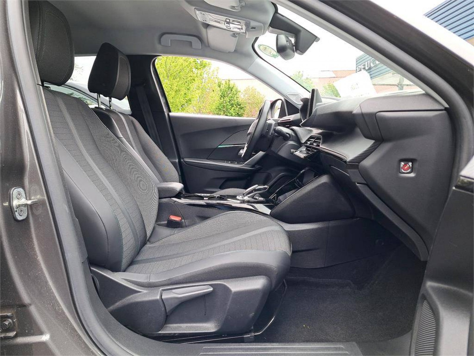 PEUGEOT - 2008 - #183824 - 4