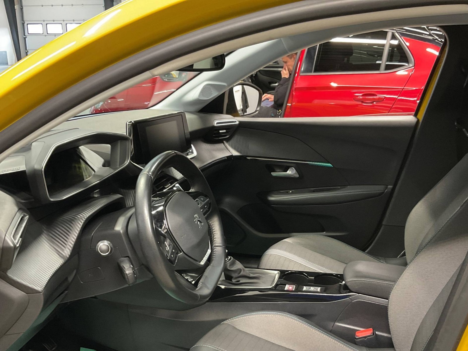 PEUGEOT - 208 - #183826 - 5