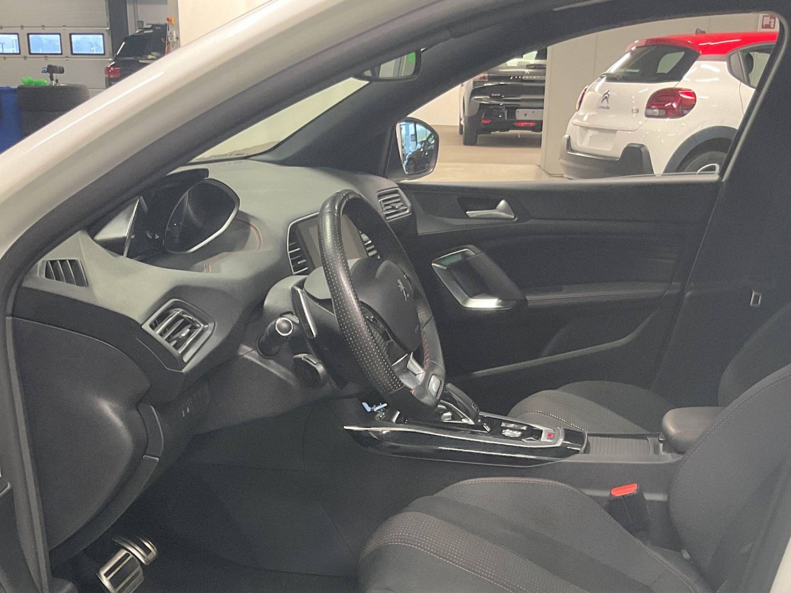 PEUGEOT - 308 SW - #183843 - 7