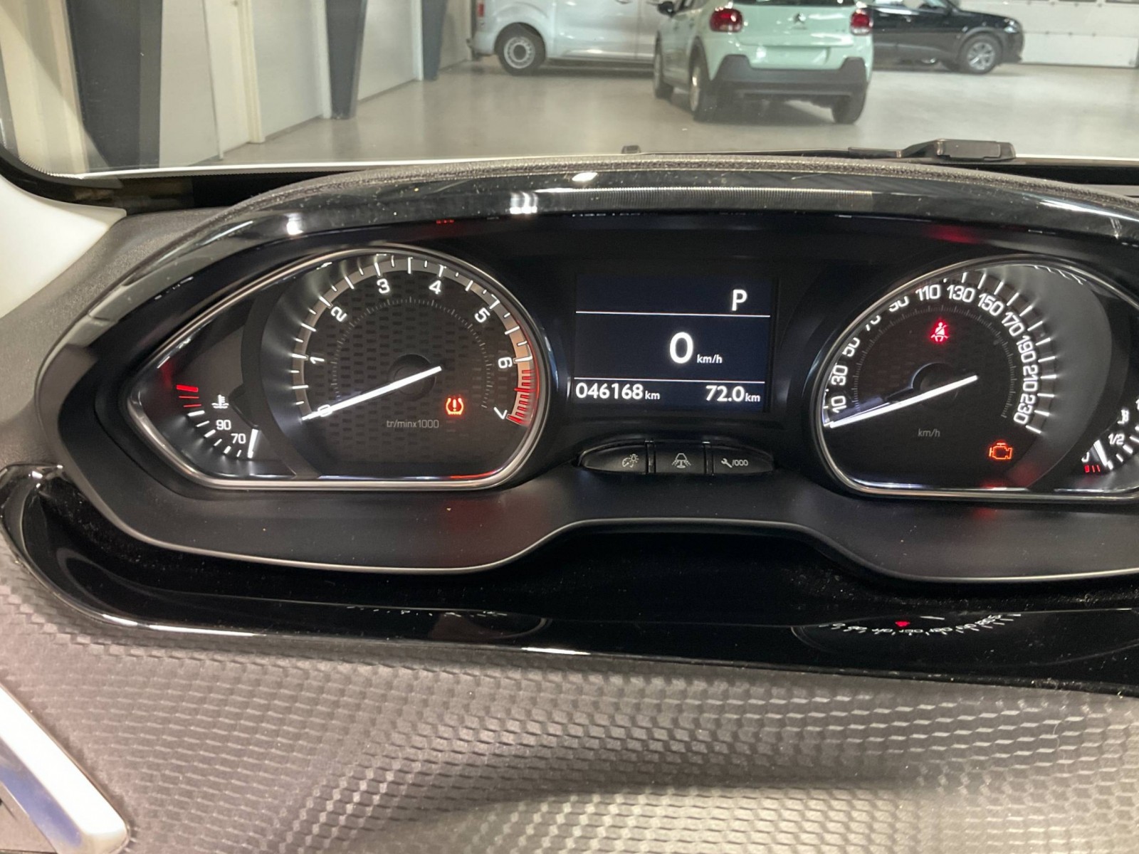 PEUGEOT - 2008 - #183844 - 27