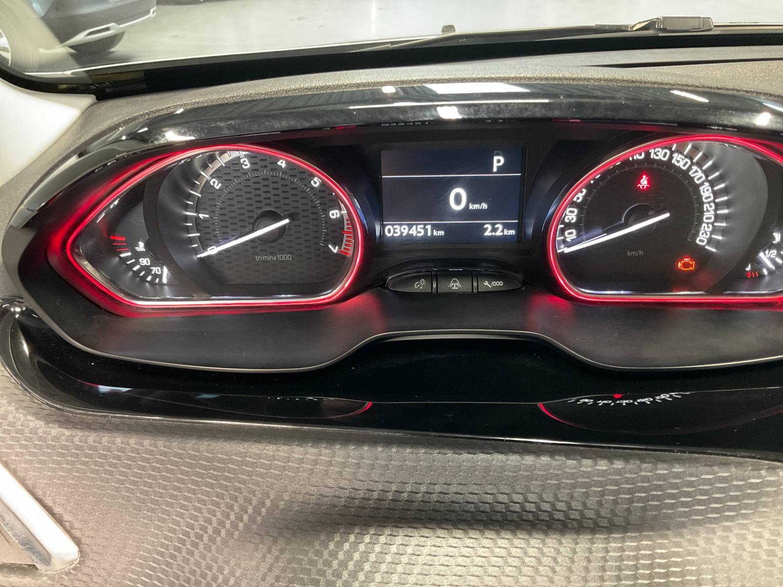 PEUGEOT - 2008 - #183846 - 9