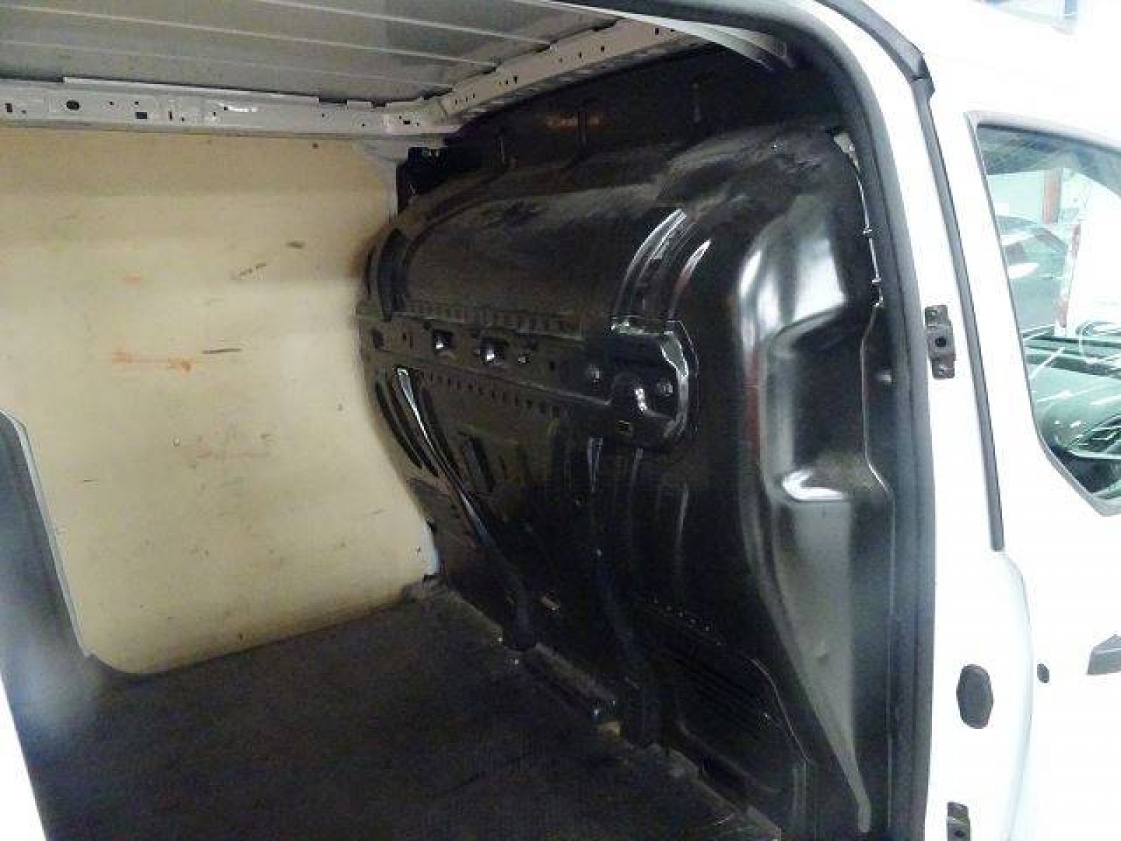 FORD - TRANSIT CONNECT FGN - #183851 - 6