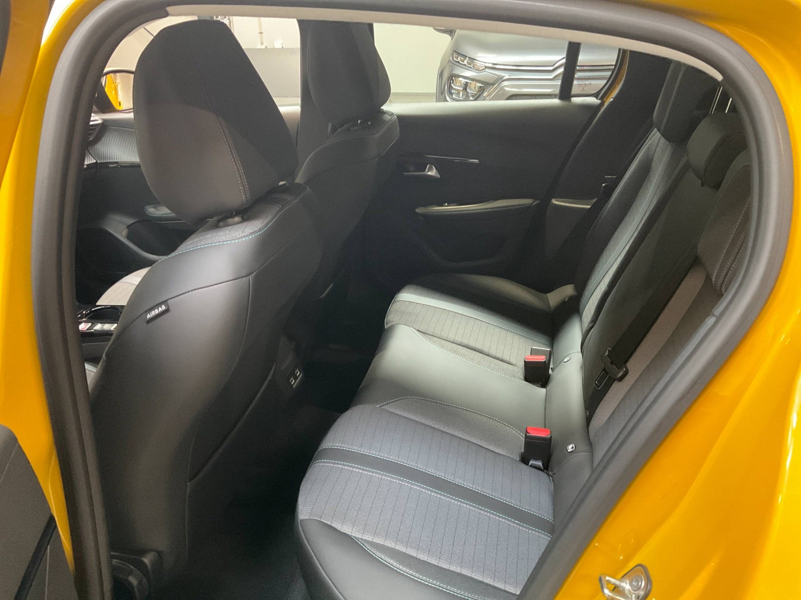 PEUGEOT - 208 - #183919 - 7