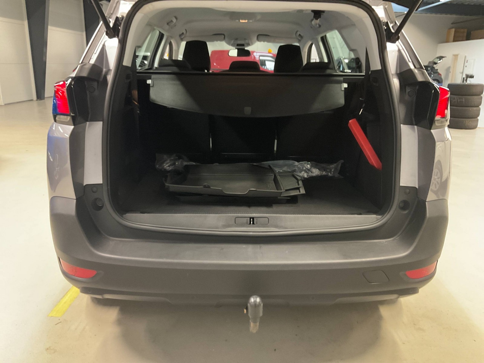 PEUGEOT - 5008 - #183920 - 10