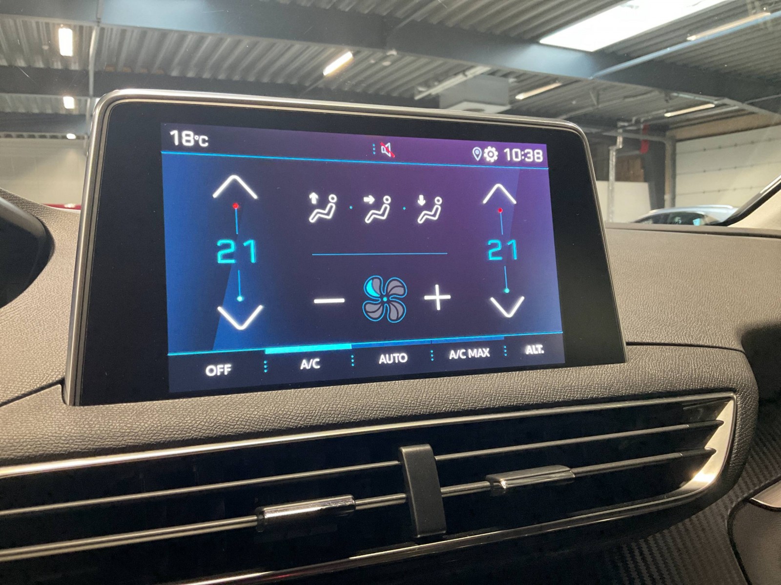 PEUGEOT - 5008 - #183920 - 14