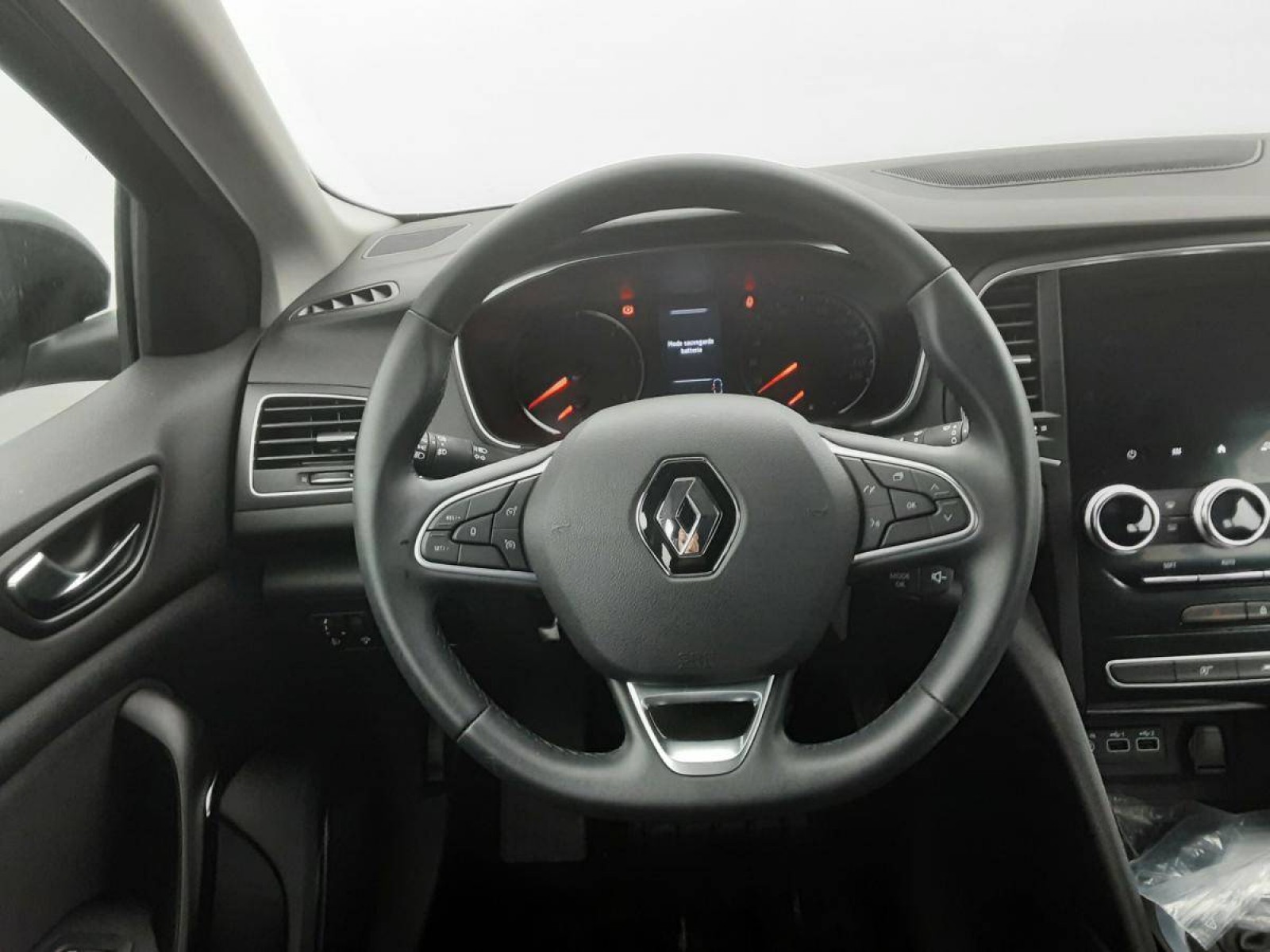 RENAULT - MEGANE IV ESTATE - #183947 - 5