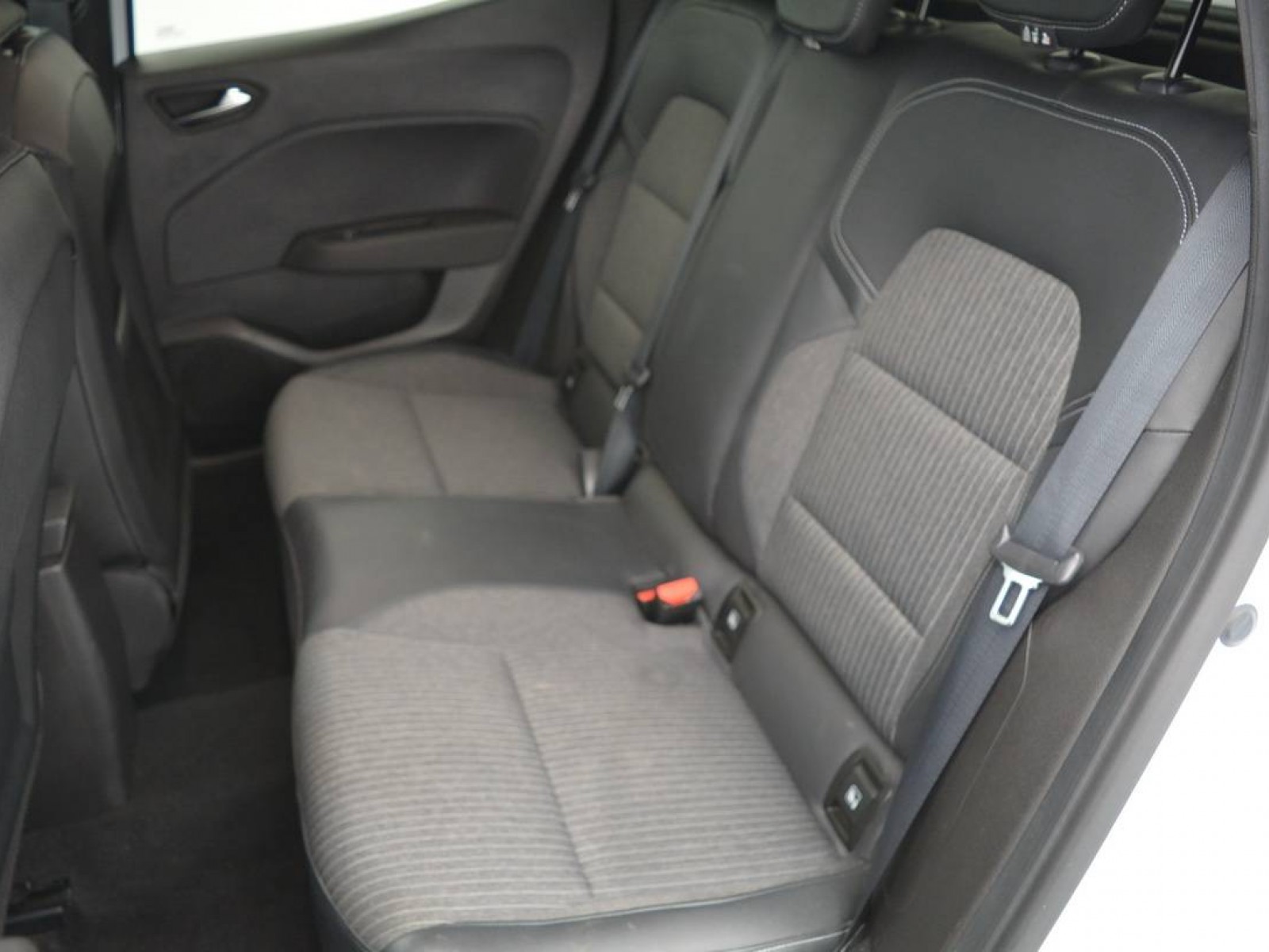 RENAULT - CLIO V - #183549 - 8