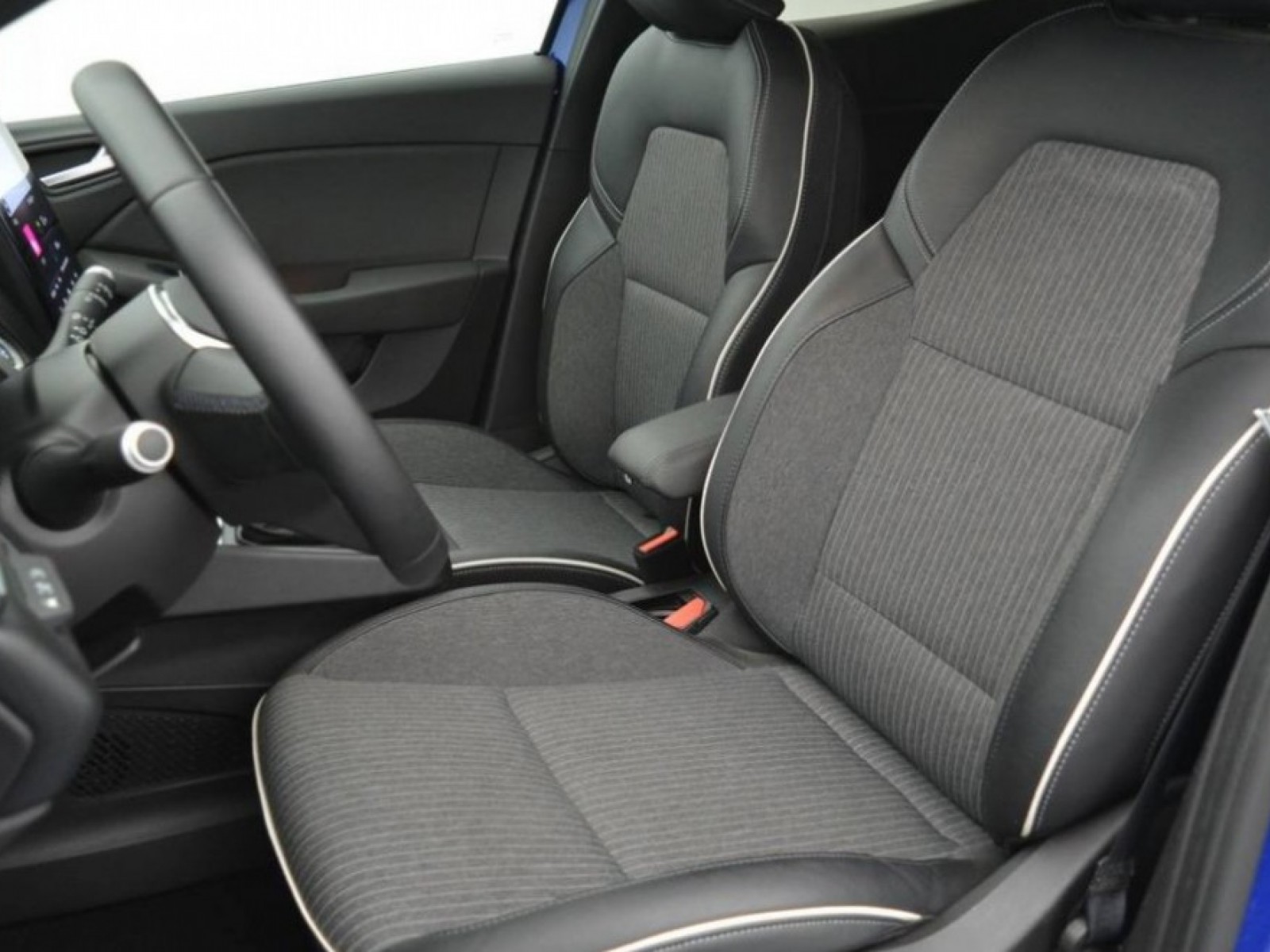 RENAULT - CLIO V - #183561 - 23