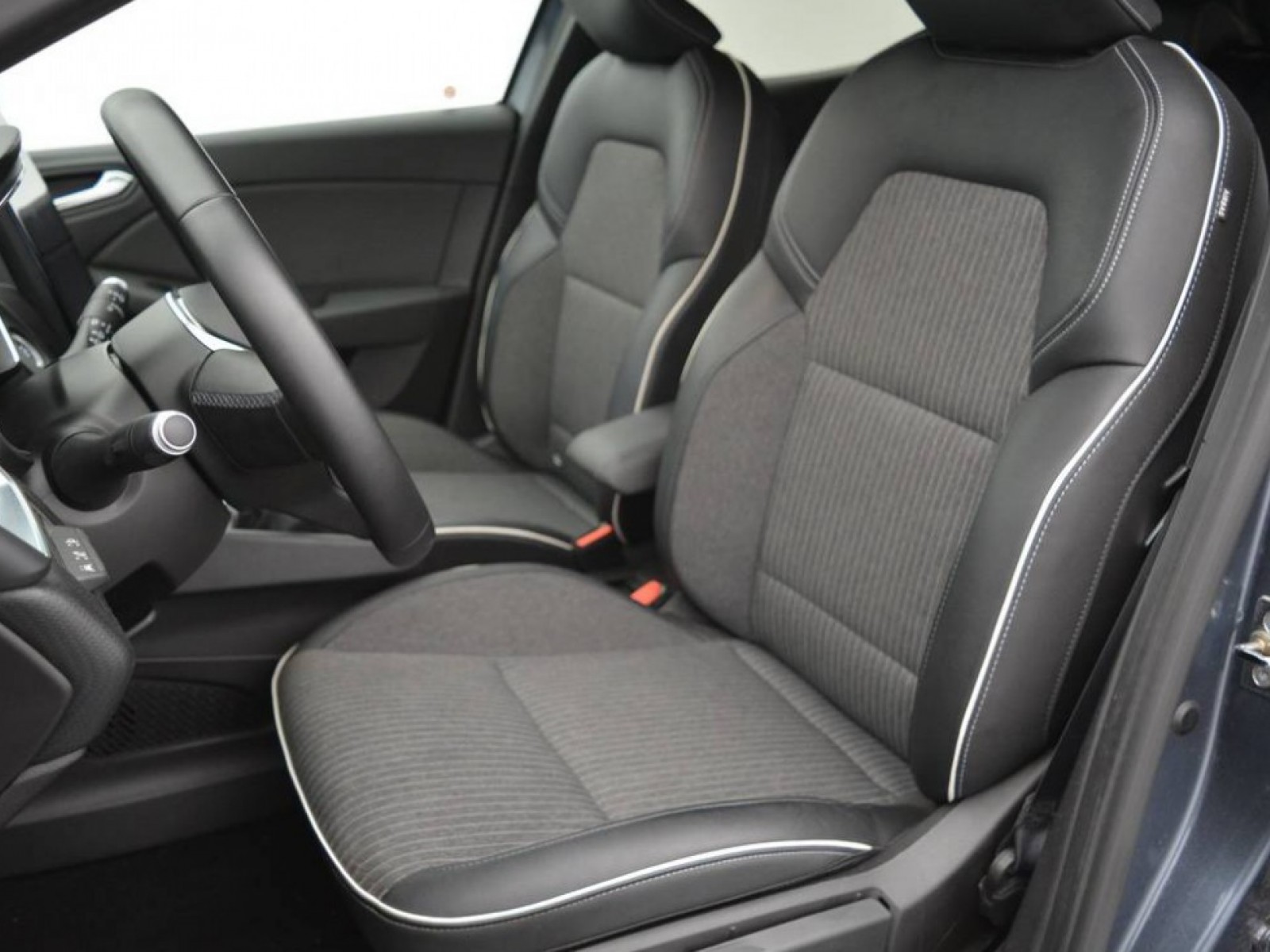 RENAULT - CLIO V - #183554 - 7