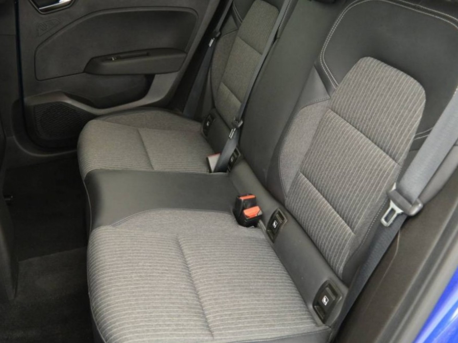 RENAULT - CLIO V - #183537 - 17