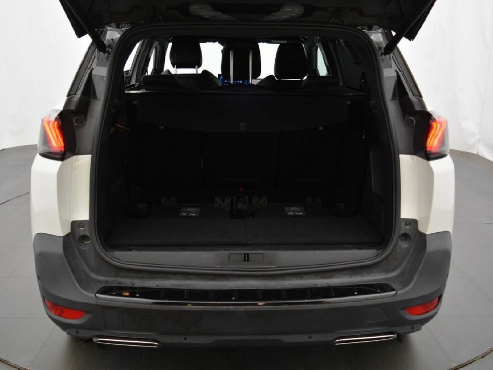PEUGEOT - 5008 - #181695 - 13