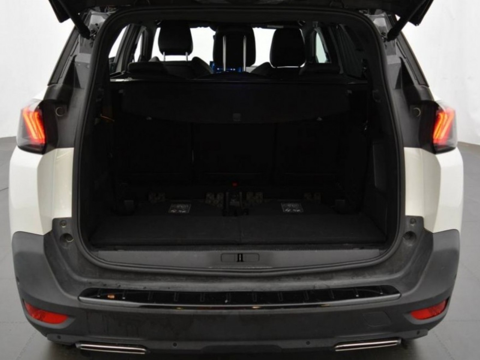 PEUGEOT - 5008 - #181694 - 26