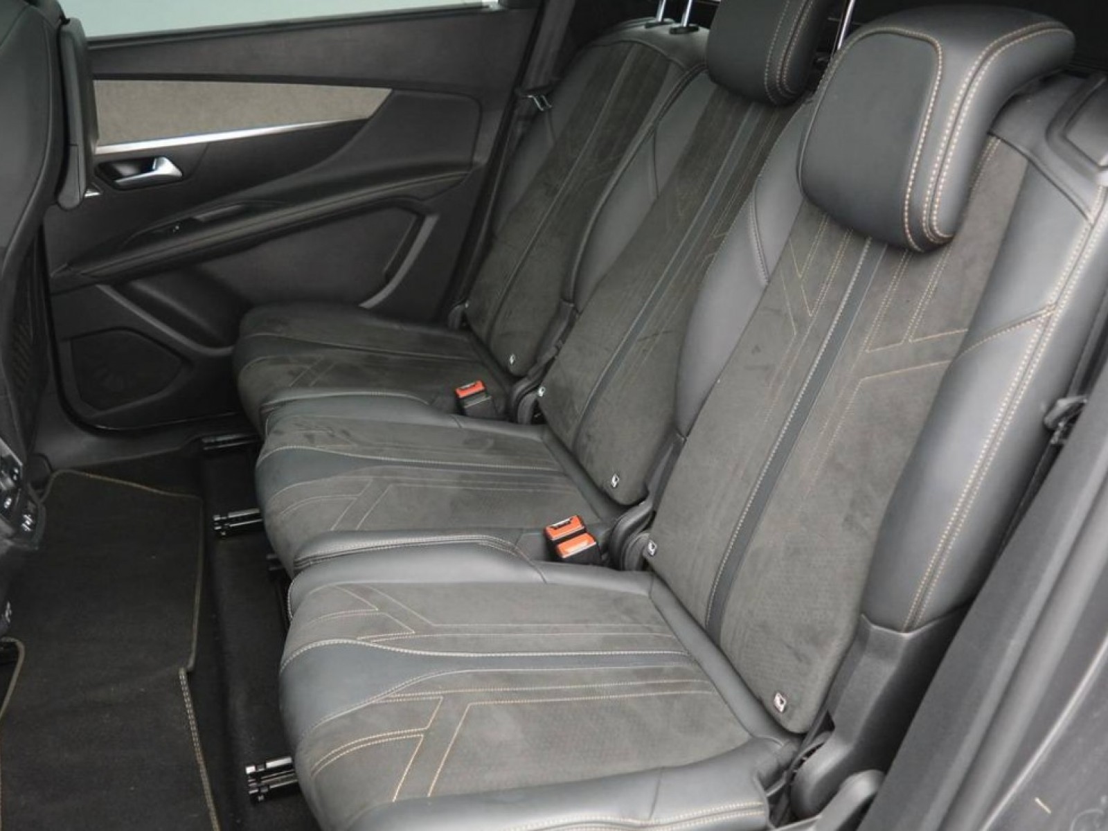 PEUGEOT - 5008 - #181685 - 8