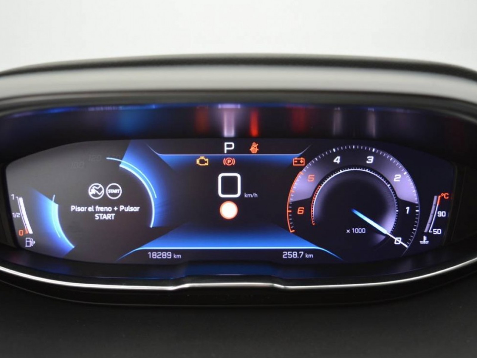 PEUGEOT - 5008 - #181685 - 12